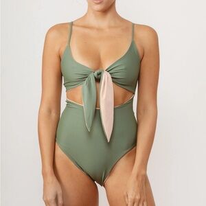 FLEUR Swim Sunflower  One Piece  Sage Petal Size S